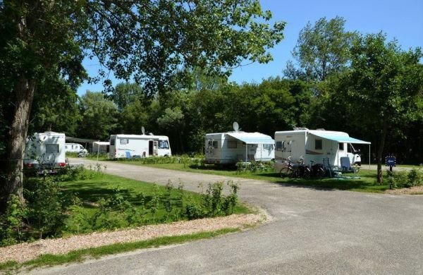 WoMo Stellplatz in Zeeland im Camperpark